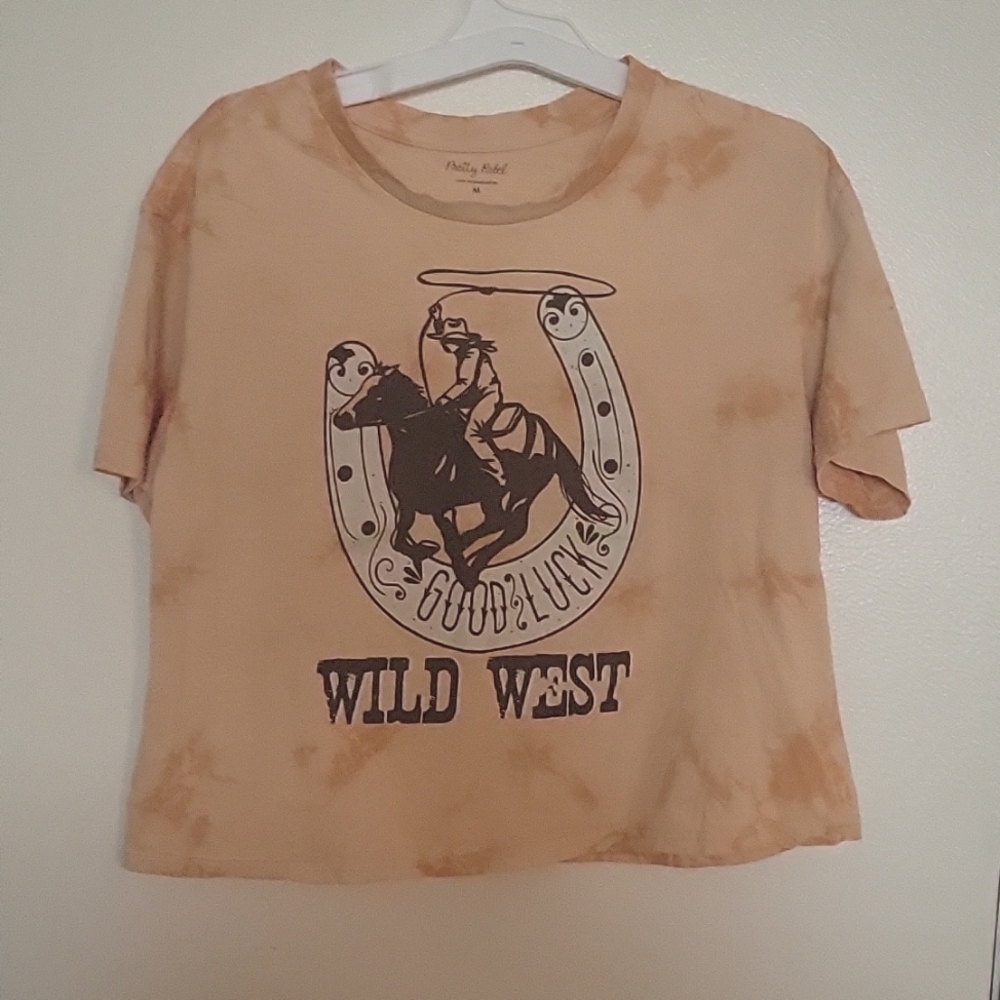 Pretty Rebellious - Juniors' Short Cropped T-Shirt - Wild West Size Medium